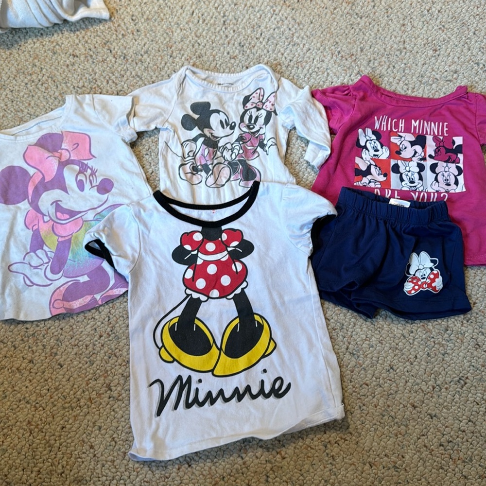 Minnie Mouse bundle variety of sizes
